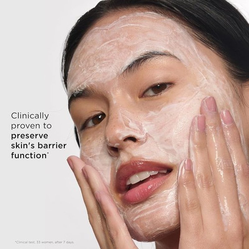 Clarins Soothing Gentle Foaming Face Cleanser - Nourishing Shea Butter Formula | Soap-Free & SLS-Free | Ideal for Very Dry or Sensitive Skin
