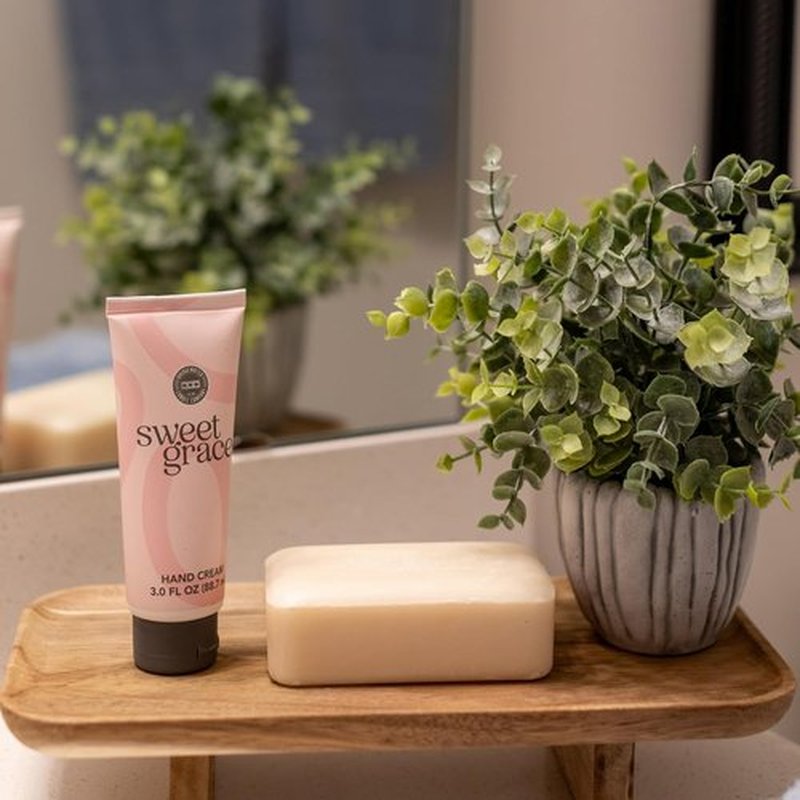 Bridgewater Candle Moisturizing Hand Cream - Sweet Grace Scent with Vitamin E for Soft Skin