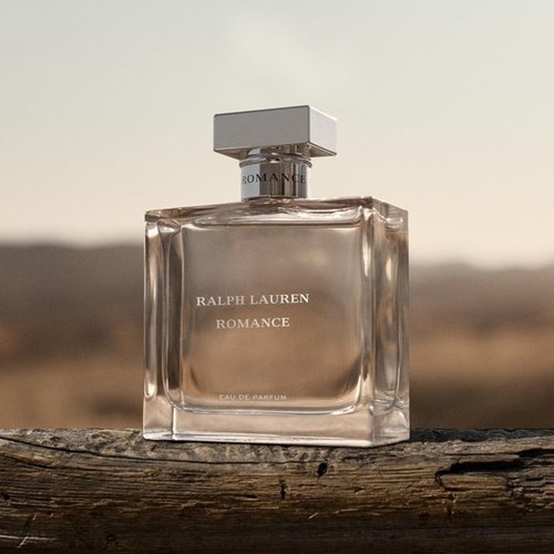 Ralph Lauren Fragrances - Romance Eau de Parfum for Women - Floral & Woody Scent with Rose, Jasmine & Berries