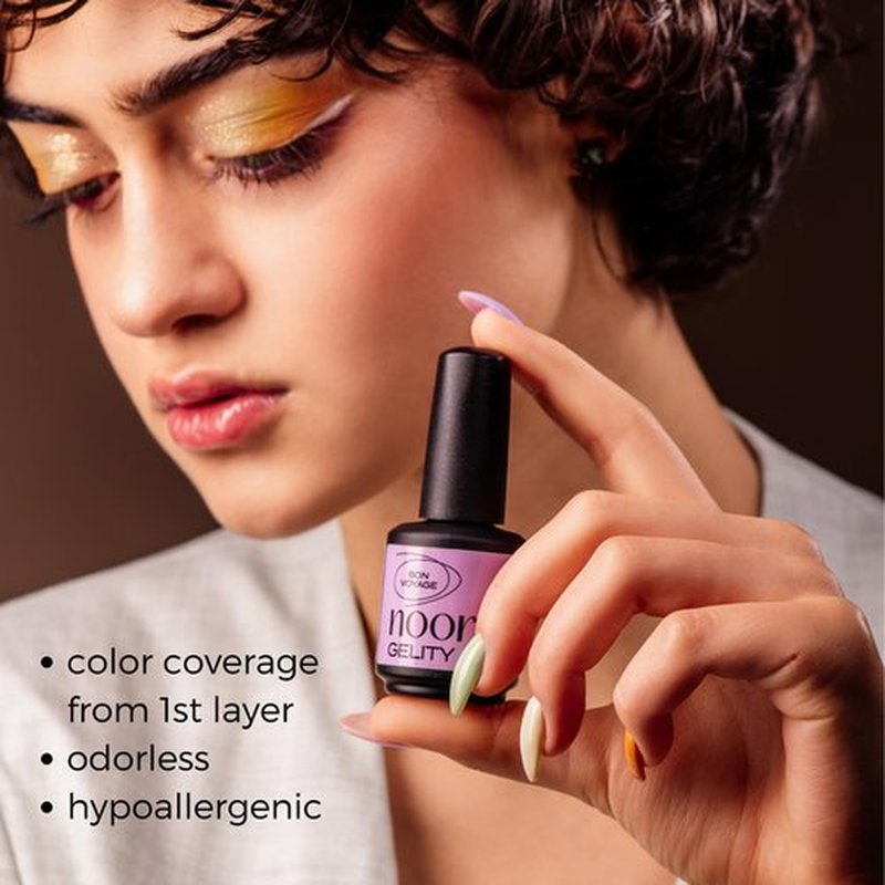 noorb beauty Dark Purple gel nail polish. 90% color coverage from the first layer. Hypoallergenic and Odorless UV lamp gel polish made with natural pigments.