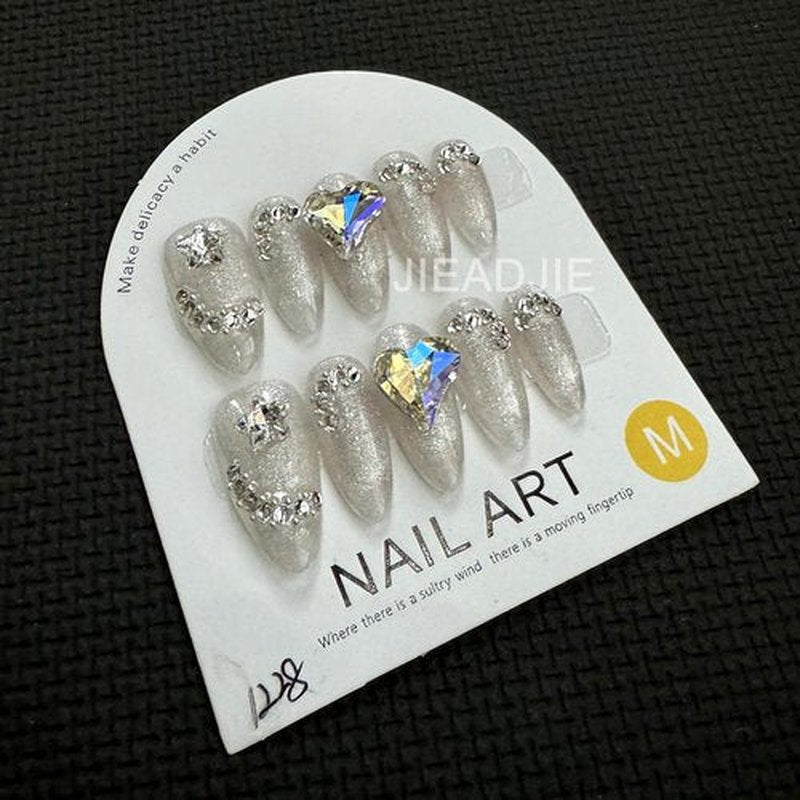 JIEADJIE Press On Nails (100% Handmade),Almonds, Droplet Shaped,Handmade Painted Nail Art by Nail Technician,Daily Version (Heart almond cat's eye, Medium)
