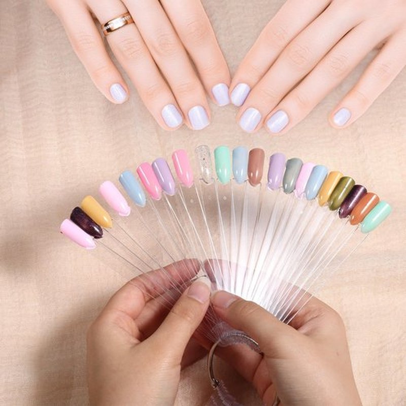 200 Pcs Clear Nail Swatch Sticks With Ring, Fan Shape Nail Color Swatches Nails Polish Display Sticks for Gel Polish, Color Practice, False Nails Samples Art Tips Swatch Board for Salon Home Use