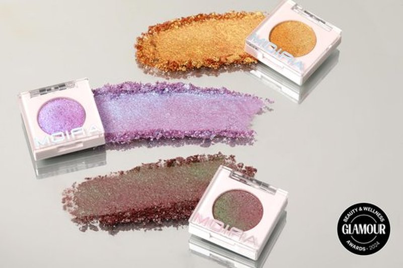 Chroma Light Shadow (018, How Charming)