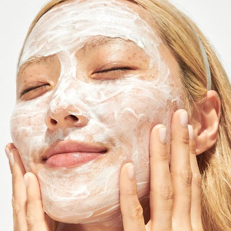 Clarins Hydra-Essentiel Face Mask - Hydrating Formula for Plumper Skin | 24H Moisture + Radiance Boost | 2.5 Oz