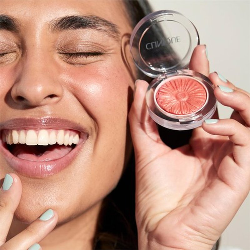Clinique Cheek Pop Blush | Long Lasting, Buildable + Vibrant, Yet Natural-Looking Color, Heather Pop, 0.12 Ounce