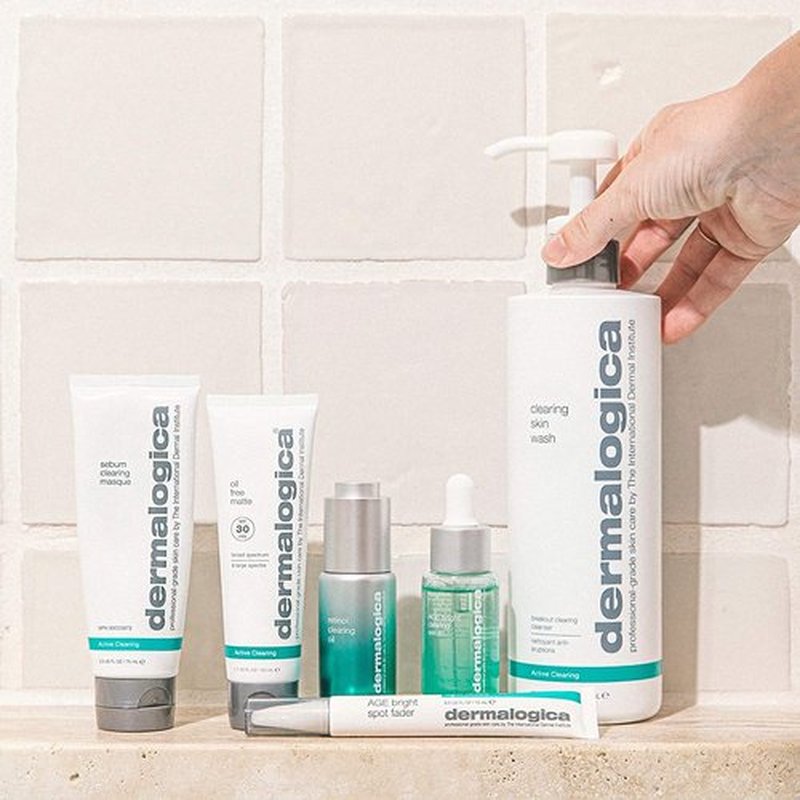 Dermalogica Oil Free Matte SPF 30 | Daily Broad Spectrum Face Sunscreen for Oily Skin - 1.7 Fl Oz