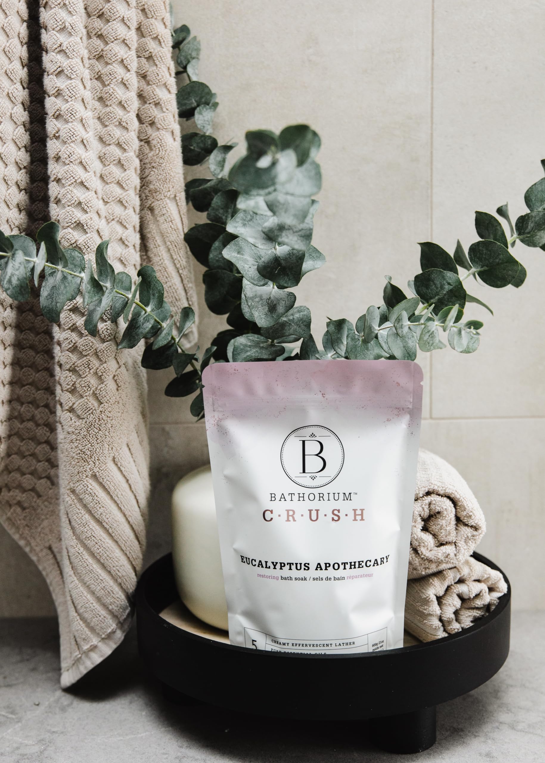 Bathorium Eucalyptus Apothecary Crush, Muscle Recovery Bath Soak, Eucalyptus & Tea Tree Oils, Post-Workout, Sinus Relief, pH-Balanced, 5+ Baths, 21 oz