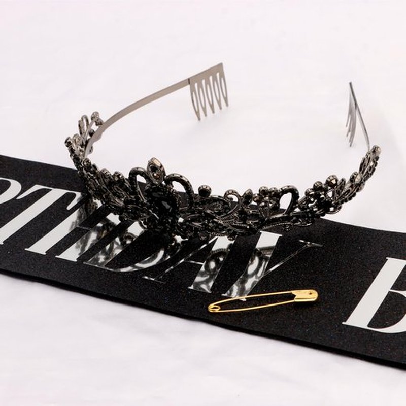 FASOTY Birthday Baddie Sash and Crown for Women Girls - Black Glitter with Silver Foil Birthday Girl Sash and Crown Funny Birthday Party Favor Supplies