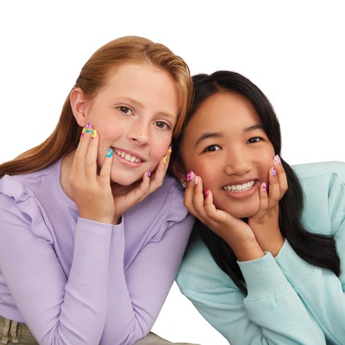 3C4G: Totally Trendy Faux Nail Set - 7 Nail Sets Each w/Unique Colors & Patterns, Adhesive Backs, Three Cheers for Girls, Girls & Tweens Ages 8+