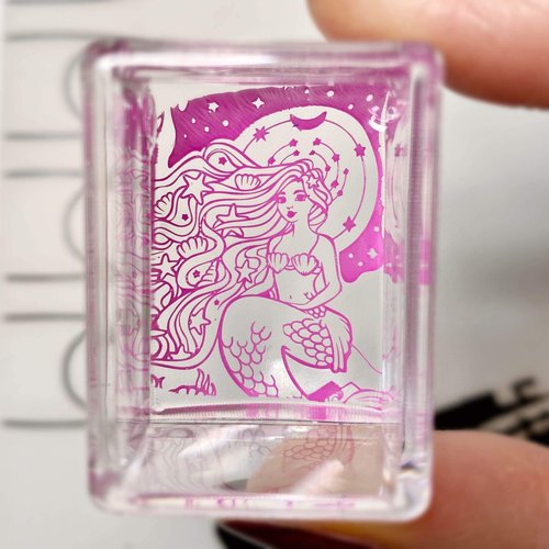 Maniology Ice Cube Clear Rectangular Stamper with Scraper Card | Essential Transparent Nail Stamping Tool for Precise Nail Art Stamp Design Transfer & Placement