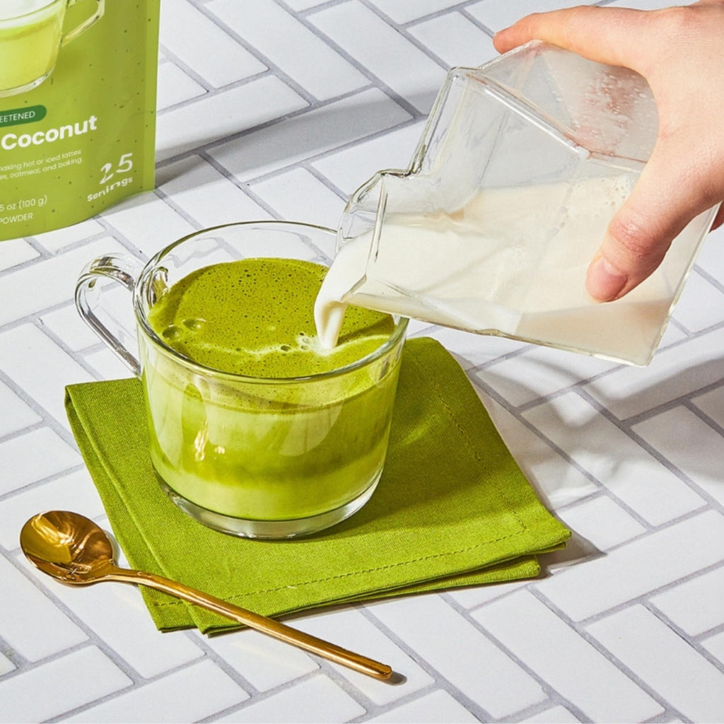 Blume Superfoods Latte - Matcha Powder with Coconut, Natural Caffeine, L-Theanine, All Day Energy & Focus, Sugar-Free, Moringa, Vegan, Organic Matcha Latte from Shizuoka Japan, Green Tea - 25 Servings