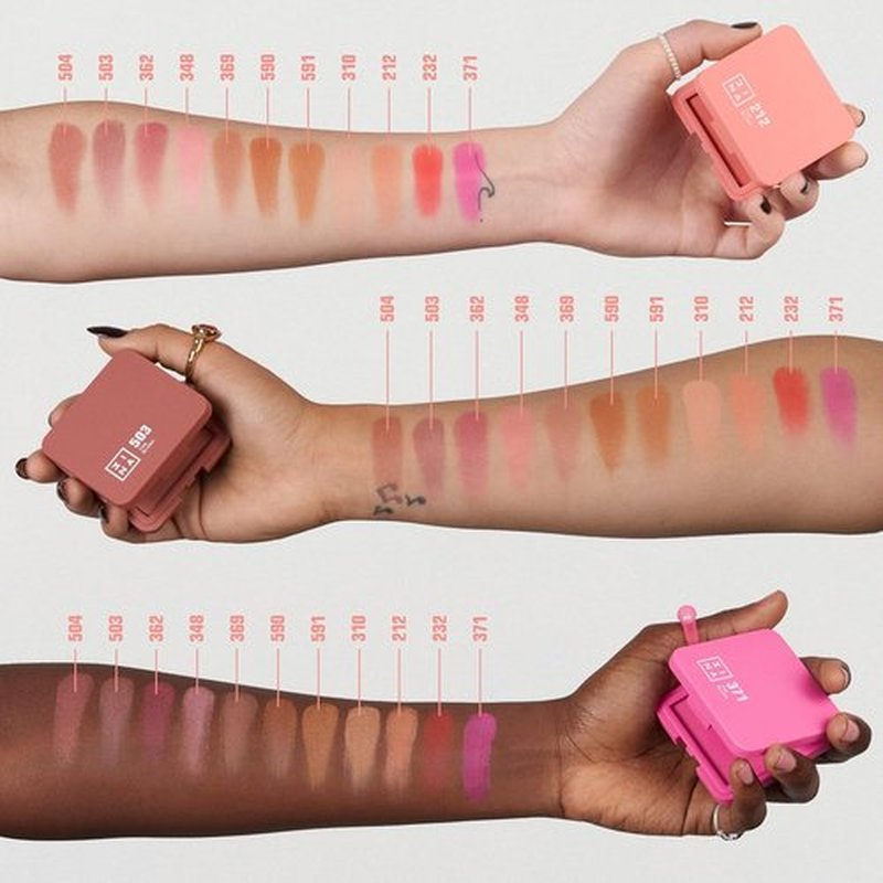3INA The Blush - Natural Light Mineral Powder Blush for Cheeks - Pigmented, Long-Lasting, Easy to Blend - 0.26 oz