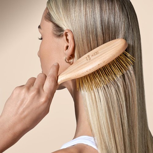 Snow Fox Skincare Gua Sha Hair Brush - Wooden Edition | Scalp Massage Tool with Gold-Plated Bristles for Healthy Hair