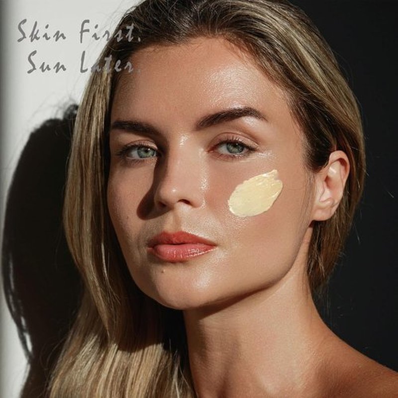 Skiennix Tinted Face Sunscreen - SPF 50 Moisturizer for Women - Travel Size 50 ml