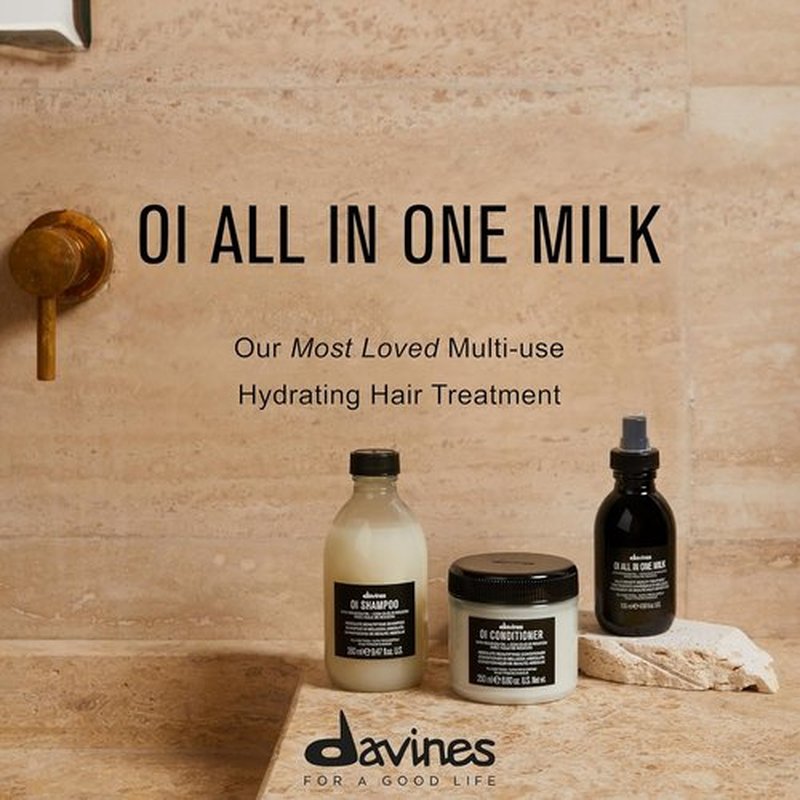 Davines OI All In One Milk - Leave-In Conditioner Spray | Powerful Detangler & Hydrating Treatment | Smooth Frizzy Hair