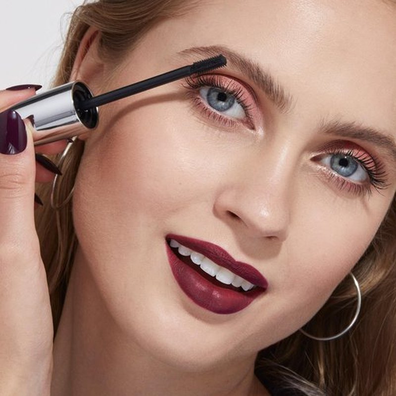 KIKO Milano Maxi Mod Volume & Definition Mascara | Long-Lasting 10-hour Mascara With +200% Volume
