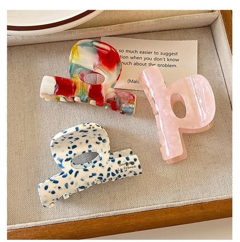 Small Hair Clips for Women, 2.4" Acetate Cute Hair Claw Clips Strong Hold, Nonslip Jaw Clips Half-Up Hair Accessories Birthday Valentine's Day Gift for Girls Mother Wife Daughter (3PCS)