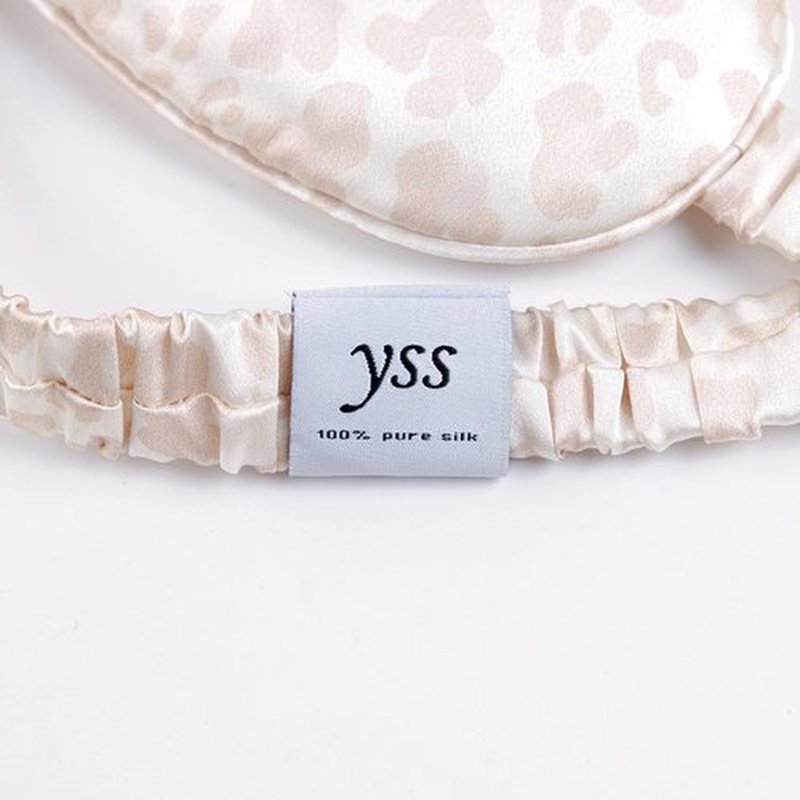 Silk Sleep Mask Light Blocking Luxury 100% Mulberry 22mm Silk Eye Mask Eye Cover Blindfold Ultra Soft Light & Comfy Anti Aging Skin Care with Travel Bag Gift Package