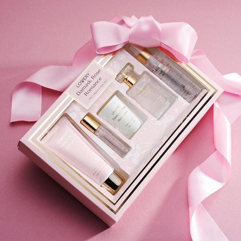 Damask Rose Romance Spa Kit - Luxurious Self-Care Gift Set for Women | Candle, Perfume, Lotion & Mist