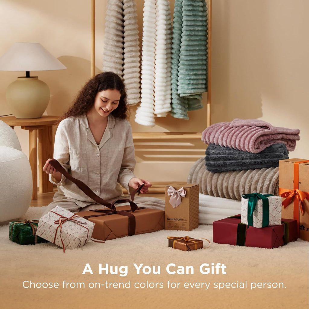 Bedsure GentleSoft Twin XL Blanket - Cozy Fleece Throw for Dorm Rooms | Off White, 66x90 Inches