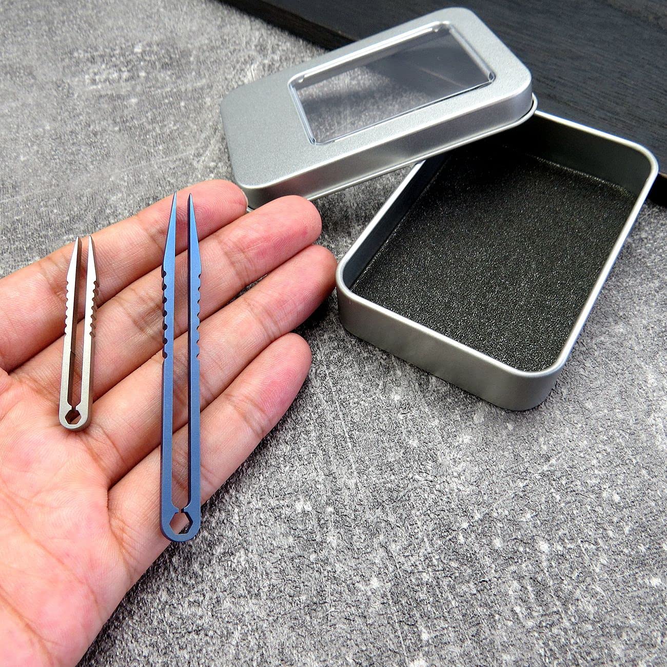 Canku 2pcs Mini Tweezers Titanium Portable Titanium Alloy EDC Tweezers Survival Camping Outdoor Travel Mini Tool(Blue) …