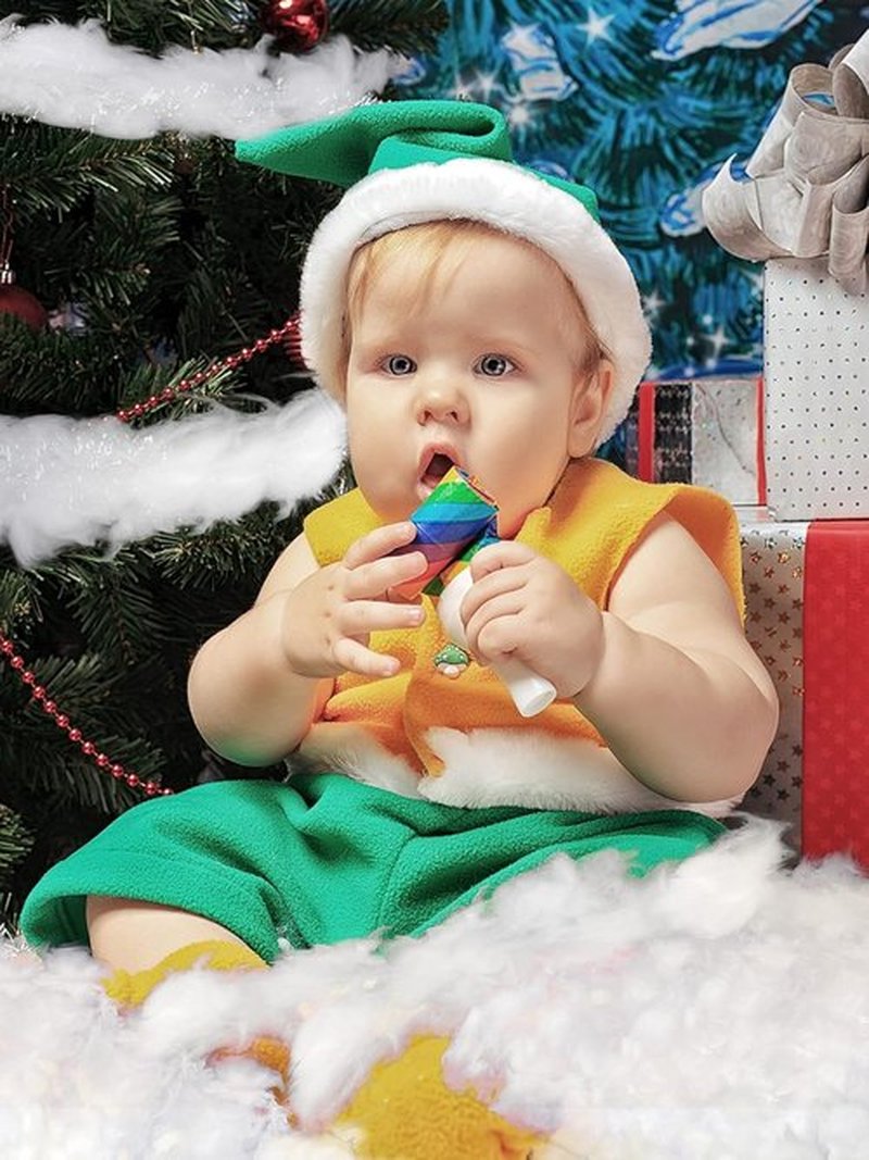 Riakrum Fake Snow Decor - Fluffy Artificial Cotton Snow for Winter Mantle | 60g Indoor Decoration