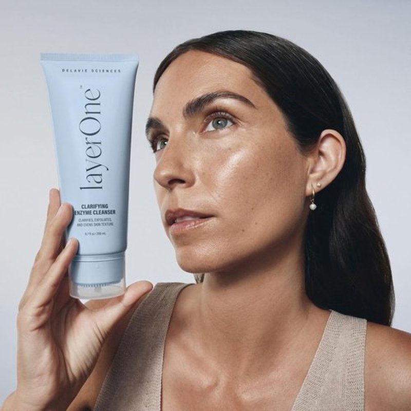 LayerOne Clarifying Enzyme Cleanser - Gentle Daily Exfoliant for Pore-Cleansing | 3.38 fl oz