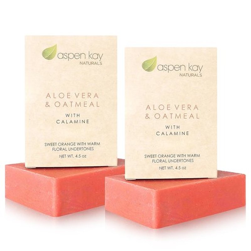 Aloe Vera & Oatmeal Soap Bar with Calamine, Natural & Organic Ingredients - Organic Aloe Vera & Colloidal Oats. Face & Body - for Men, Women & Teens. Gentle Body Wash. 4.5 oz Bar (Pack of 2)