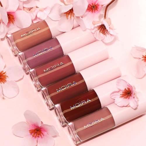 Moira Glow Getter Hydrating Lip Oil - Soft Peach Shade for Nourished, Luscious Lips