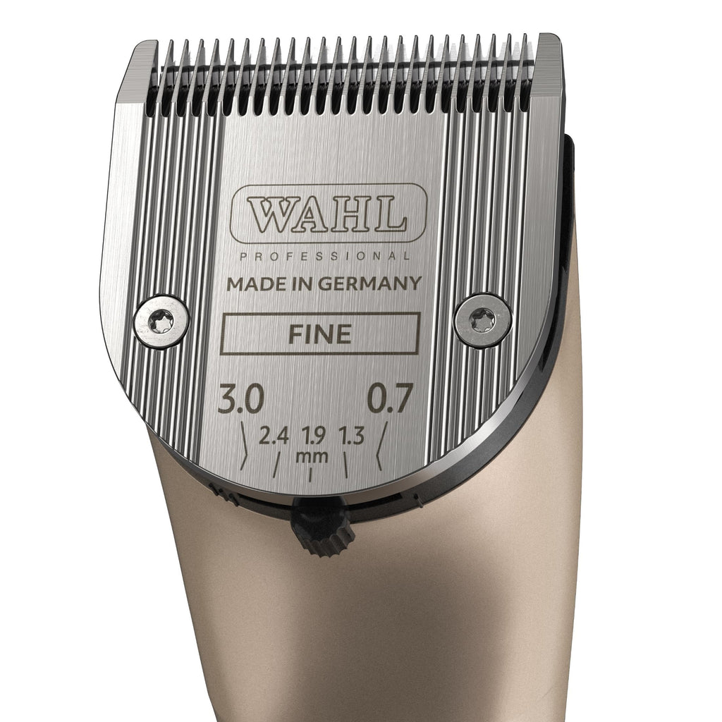 Wahl Pro Animal Motiva2 - Professional Pet Clipper for Dogs, Cats & Horses - Cordless - Digital Display with LED Indicator - Comfortable Grip - Easy to Carry & Travel Lock - Petite Orchid