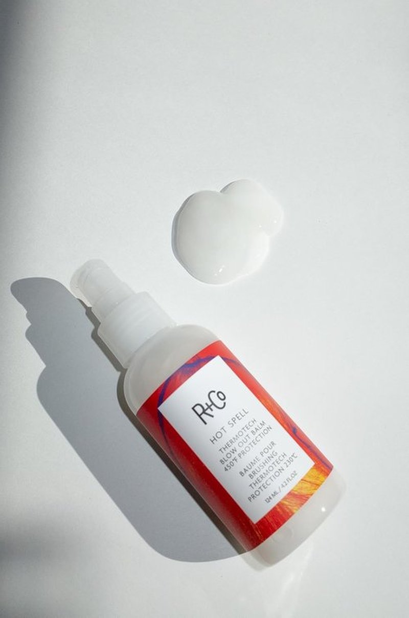 R+Co Hot Spell Thermotech Blowout Balm - 450°F Heat Protection, Frizz Control & Long-Lasting Style | 1 Oz | Vegan & Cruelty-Free