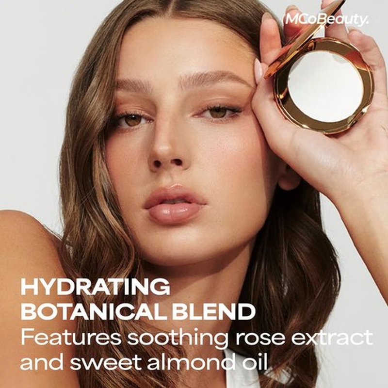 MCoBeauty - Miracle Flawless Pressed Powder - 3 Medium Warm Shade - Compact Setting Powder with Rose Flower Extract and Sweet Almond Oil - Helps Finish and Refine the Look of Makeup