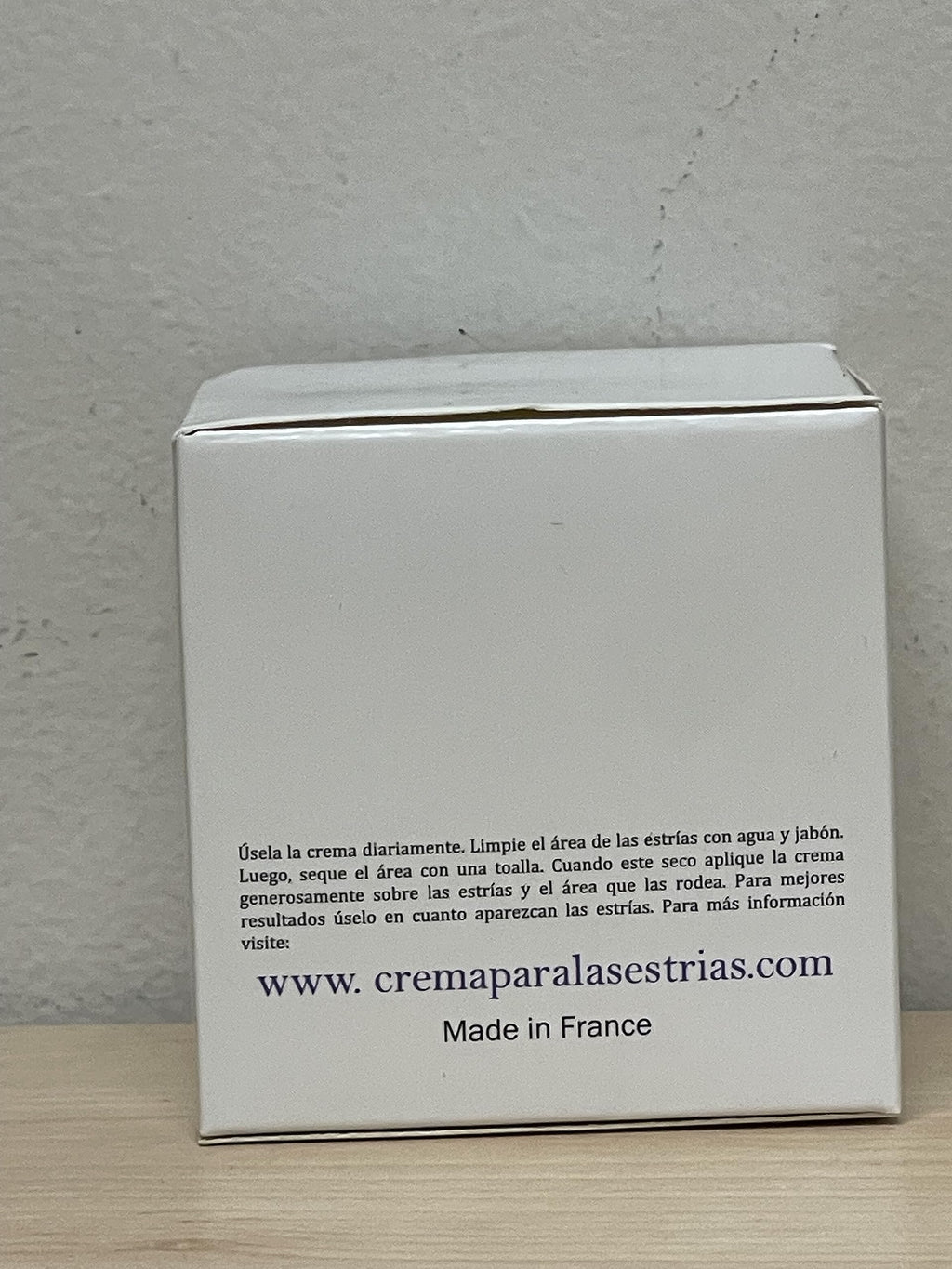 The Healing Touch Crema Para Las Estrias - Buenisimo Para Eliminar Las Estrias de Embarazo, Estomago, Piernas Y Pechos
