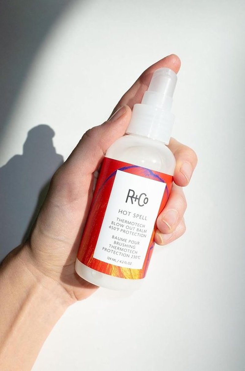 R+Co Hot Spell Thermotech Blowout Balm - 450°F Heat Protection, Frizz Control & Long-Lasting Style | 1 Oz | Vegan & Cruelty-Free