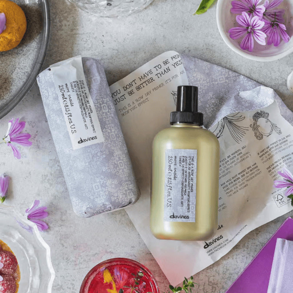Davines This Is A Blow Dry Primer, No Hold Volume & Anti-Humidity Spray - Preps Hair for Styling, Protects from Heat & Adds Natural Shine, 8.45 Fl Oz