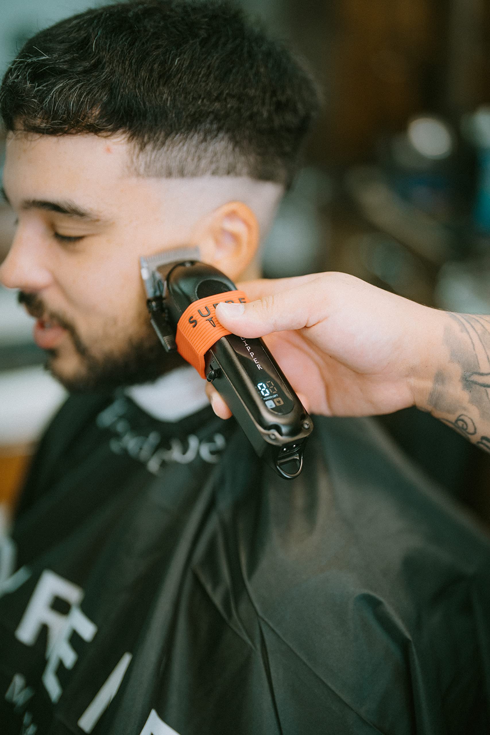 Supreme Trimmer Pro Clipper All Metal w/Taper Blade | 300 Min Run Time Professional Hair Clipper Set, Cordless Beard Trimmer | STC5030 Black