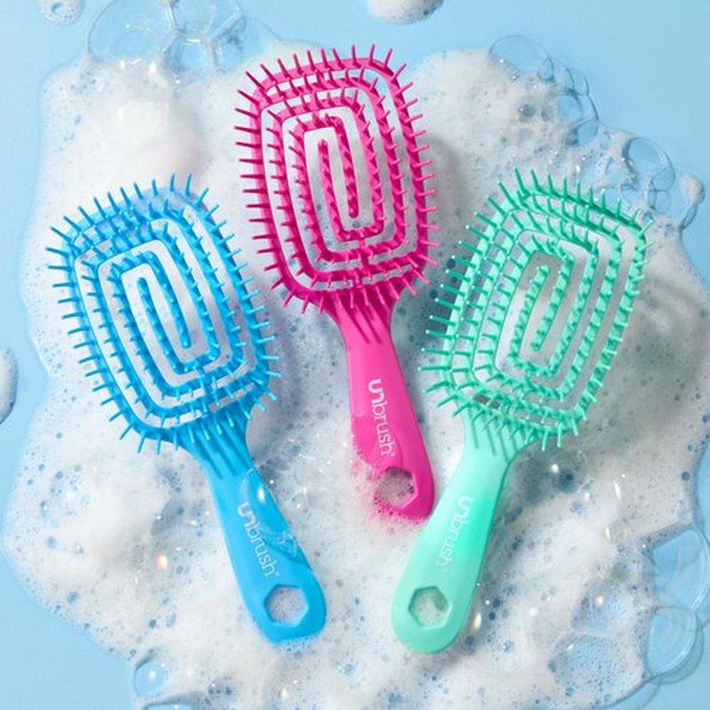 FHI Heat UNbrush Flex Detangling Brush — Ultra-Flexible, Pain-Free Hair Brush Detangler with DuoFlex Anti-Static Bristles for Removing Tangles, Massaging Scalp & Faster Styling - Pink