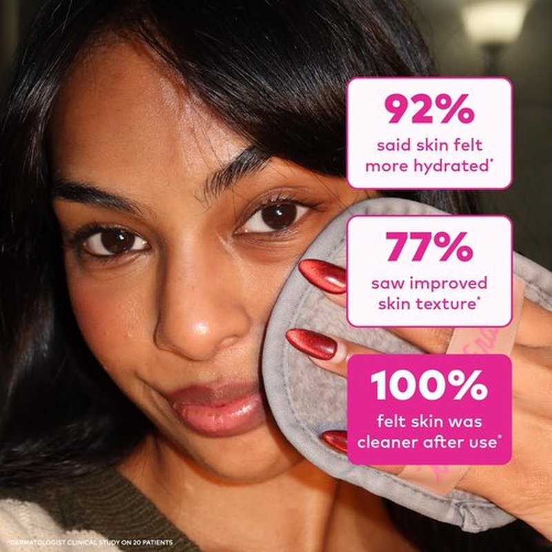 The Original MakeUp Eraser 7-Day Set, Erase All Makeup with Just Water, Including Waterproof Mascara, Eyeliner, Foundation, Lipstick, Sunscreen, and More! Cool Gal Neutrals, 7ct.