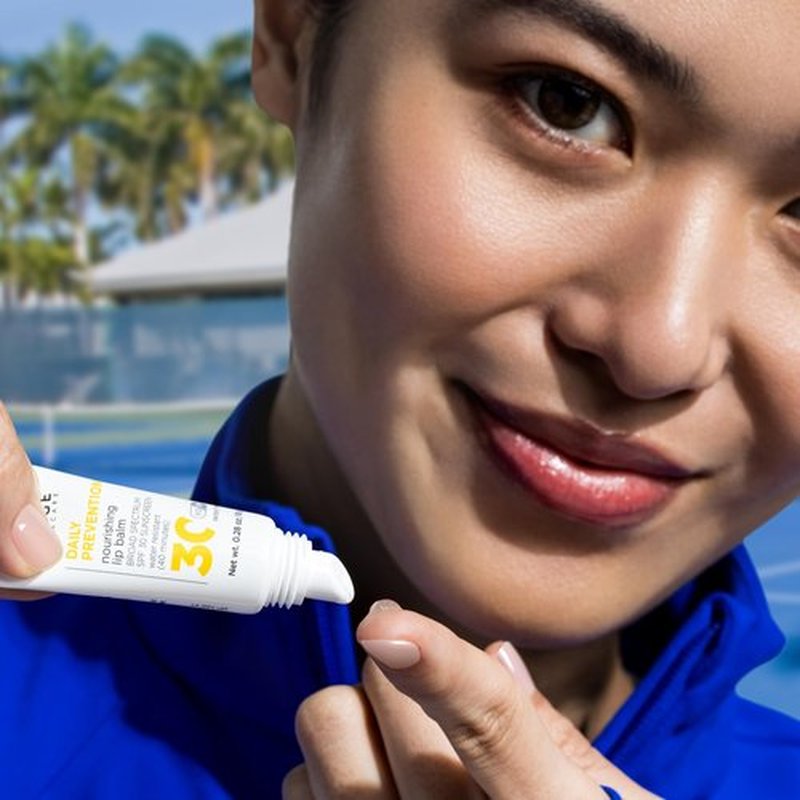 IMAGE Skincare DAILY PREVENTION Hydrating Gel Lip Balm with SPF 30 Broad Spectrum Sun Protection & Vitamin E, 0.28 Ounces