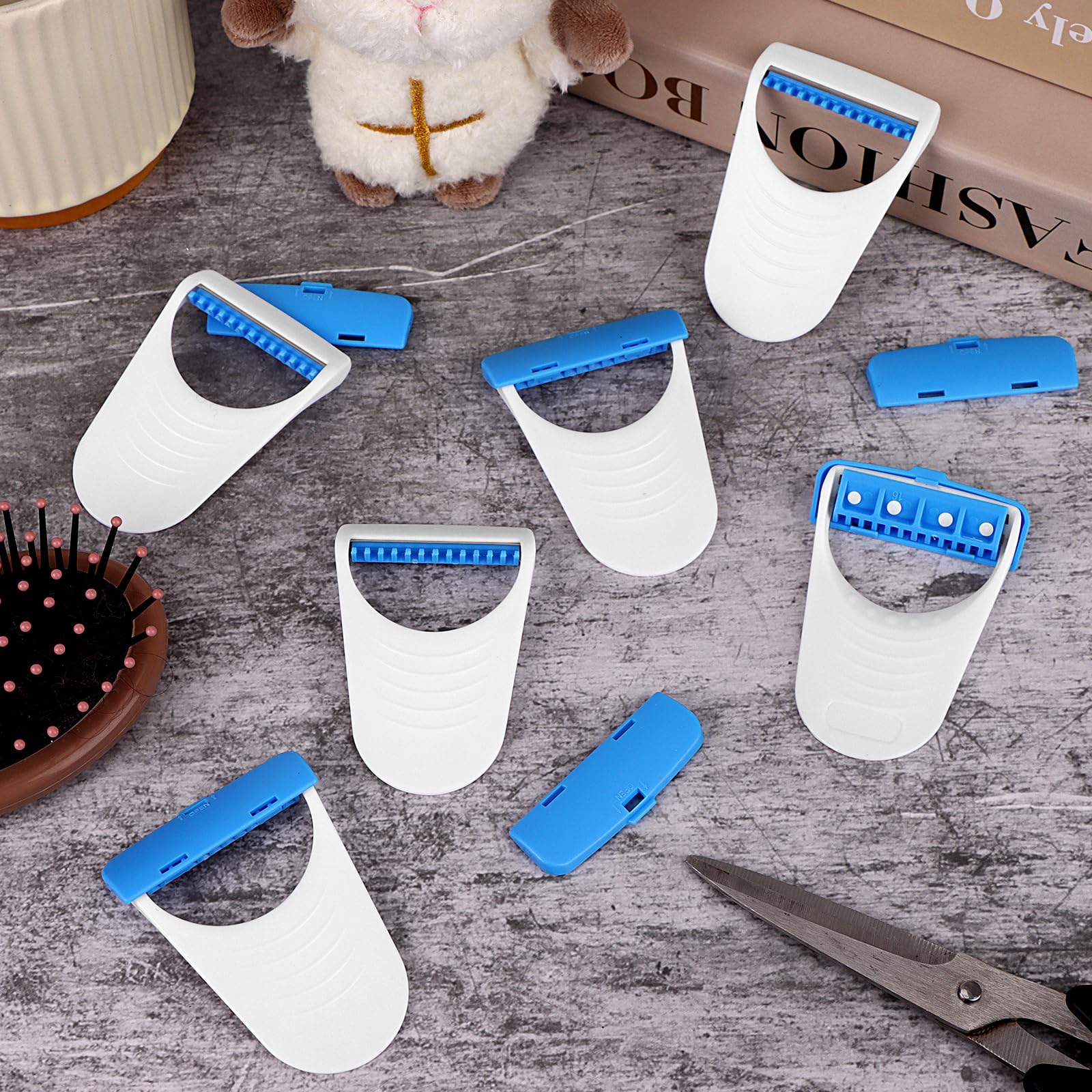 LIUBUJINGYING 24 Pcs Horse Clippers Horse Grooming Razor Disposable Grooming Razor Horse Trimmer Shaver Kit Fit for Horse Dog, White&Blue