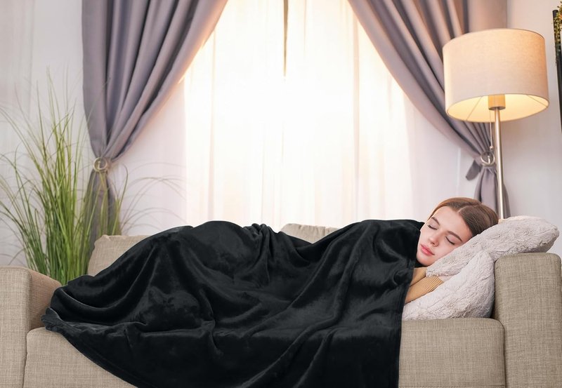Utopia Bedding Fleece Blanket - XL Ultra Soft & Warm Throw (50x70 Inches) | Cozy All-Season Home Decor Gift