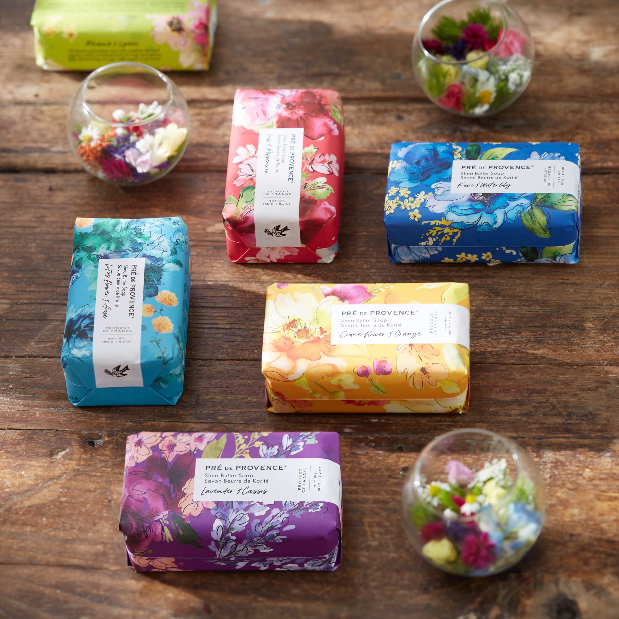 Pre de Provence Wrapped Artisanal Soap Bar, Organic Shea Butter Enriched, Natural French Skincare, Quad Milled for a Rich Smooth Lather, Iris & Peppercorn, 150 Gram