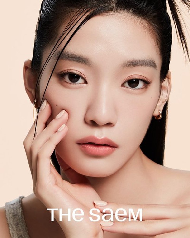 THESAEM Saemmy's Crema Velvet Tint - 06 Cherry Topping Pink Red - Korean Velvet Lip Tint Creamy Comfort Plumping Formula - Blurred Finish Long-Lasting Smooth Lips, 0.14 fl.oz.
