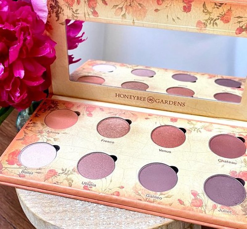 Honeybee Gardens Nude Renaissance Eye Shadow Palette - 8 Neutral Shades, Matte & Shimmer, Vegan & Talc-Free