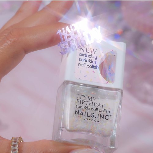 Nails Inc It’s My Birthday, Multicolor, Rainbow Sprinkles, Scented, Glossy, No Chip, Long Lasting, Quick Dry, Air Dry, Professional Manicures & Pedicures, Fingernail & Toenail, Nail Polish, 0.47 Fl Oz