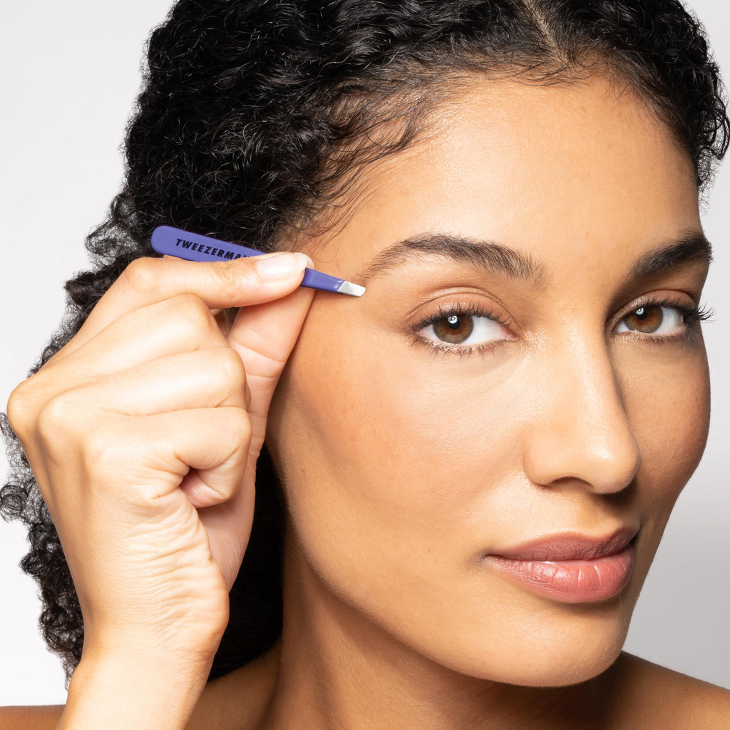 Tweezerman Mini Slant Tweezer–Tweezerman Tweezers for Eyebrows Lilac