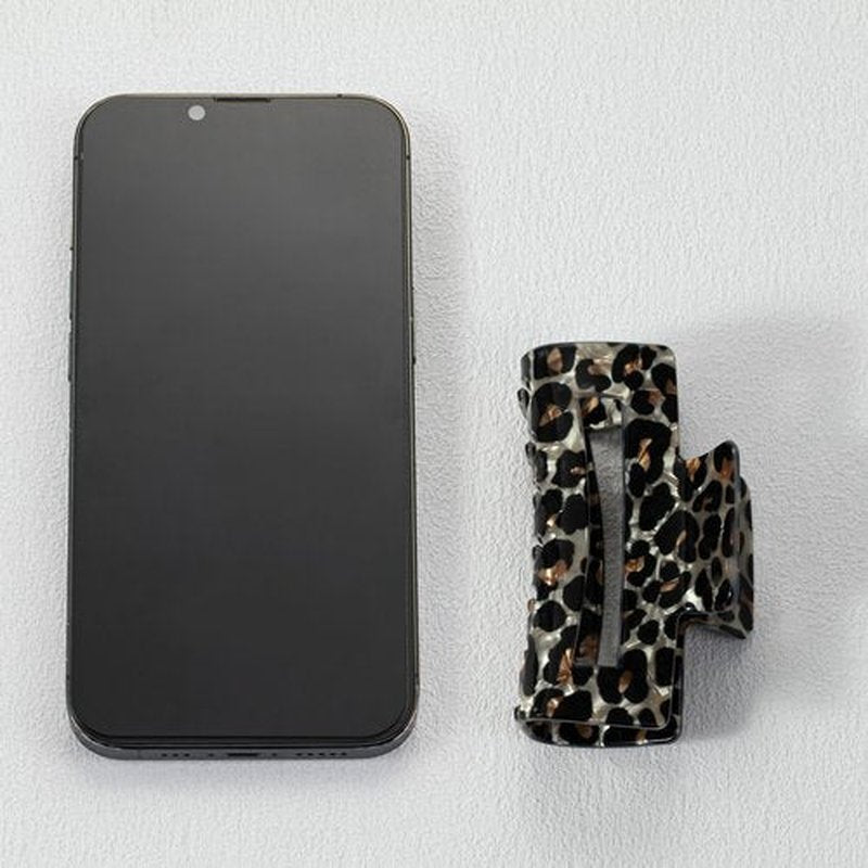3Pcs Tortoise Hair Claw Clips, Acrylic French Hair Banana Barrettes Jaw Clips, Leopard Print Stylish Hair Accessories for Women 3 Inch Fashion Strong Hold Clips for Thick Thin Hair