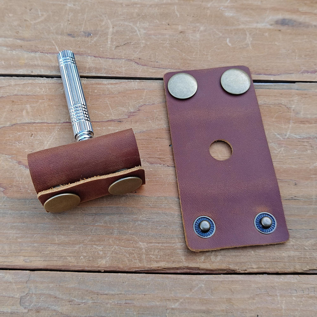 MEEBOY Handmade leather Double Satety Edge Razor Head Protective Sheath For men, Leather Shaving Travel Cover Fits Most Safety Razors (Brown)