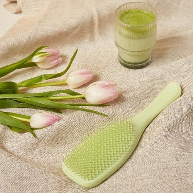 Tangle Teezer Ultimate Detangler Brush - Plant-Based, Reduces Breakage for Color-Treated Hair | Matcha Green