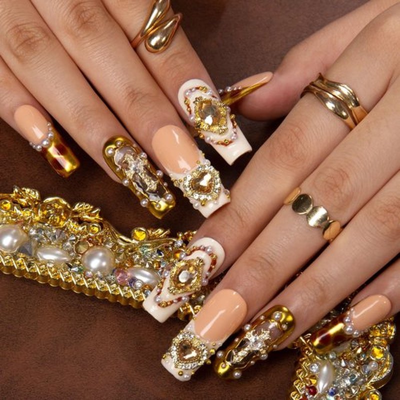 LOVFUL Press on Nails Regal Romance | Handmade with Full Covered Crystals | Reusable Full Cover Nails | Square Classic Regular 1.3 in | H366-S